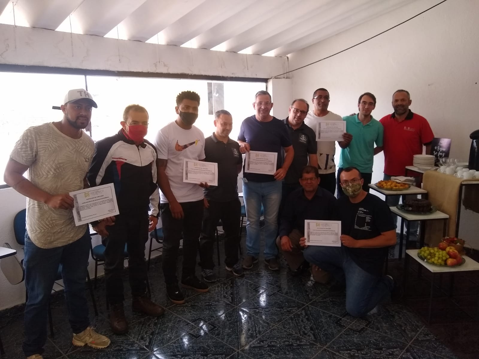 turma-mecanicos-de-maquinas-de-costura